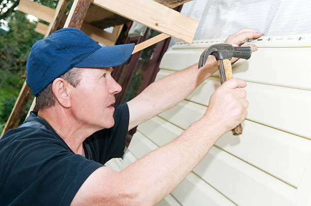 Best Storm Damage Siding Repair  in East Aurora, NY